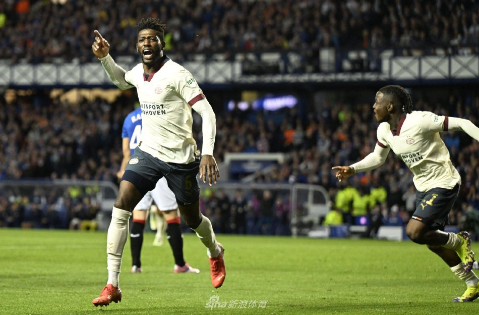 恩比德乔治狂打铁76人负魔术 老鹰送奇才7连败.